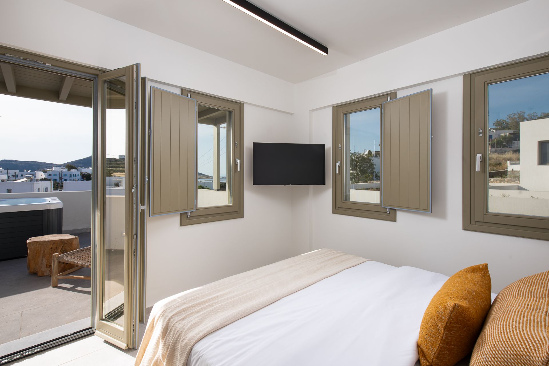 Room Main Image